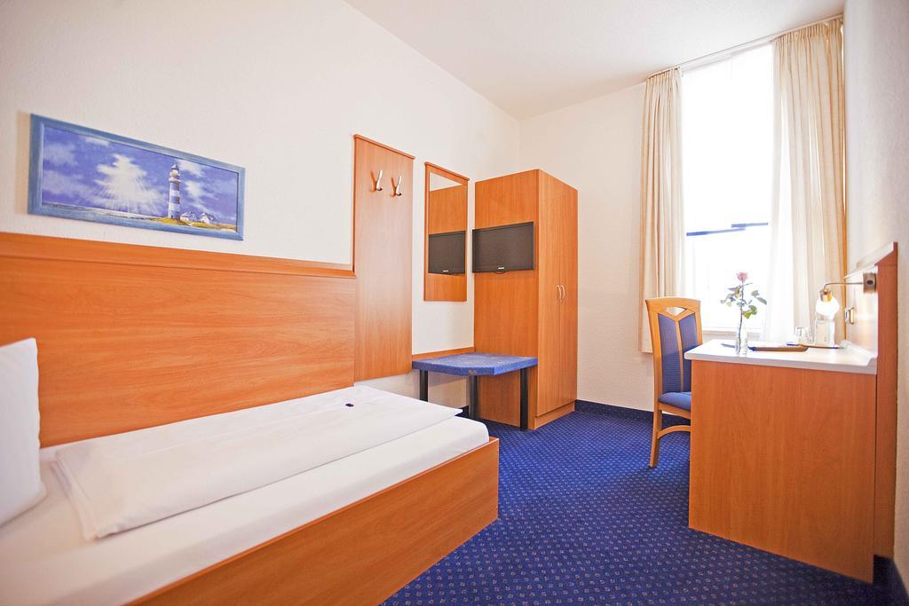 Hotel Post Weiden in der Oberpfalz Cameră foto
